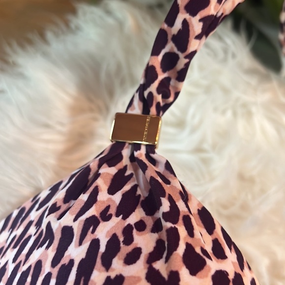 Victoria’s Secret leopard push up bikini - Picture 5 of 10